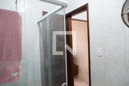 Casa de condomínio para alugar com 47m², 2 quartos e sem vaga Casa de condomínio para alugar com 47m², 2 quartos e sem vagaBanheiro