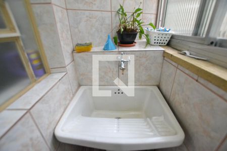 Apartamento à venda com 68m², 2 quartos e 1 vagaÁrea de Serviço