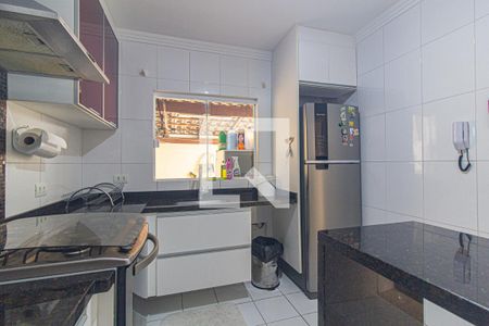 Casa de condomínio à venda com 156m², 3 quartos e 2 vagas Casa de condomínio à venda com 156m², 3 quartos e 2 vagasCozinha