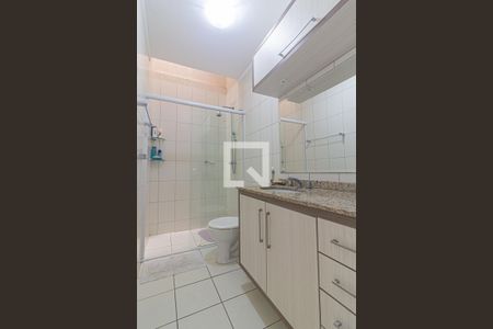 Casa de condomínio à venda com 156m², 3 quartos e 2 vagas Casa de condomínio à venda com 156m², 3 quartos e 2 vagasBanheiro 1