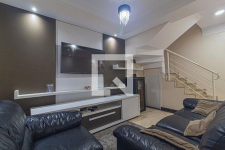 Casa de condomínio à venda com 156m², 3 quartos e 2 vagas Casa de condomínio à venda com 156m², 3 quartos e 2 vagasSala