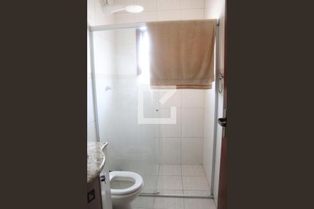 Casa para alugar com 300m², 3 quartos e 6 vagasBanheiro da Suíte 3