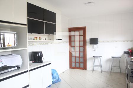 Casa para alugar com 300m², 3 quartos e 6 vagasCozinha