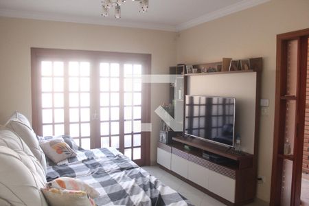 Sala de casa para alugar com 3 quartos, 300m² em Vila Irmãos Arnoni, São Paulo