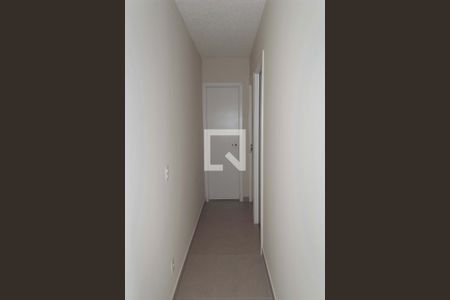 Corredor de apartamento para alugar com 2 quartos, 47m² em Parque Edu Chaves, São Paulo