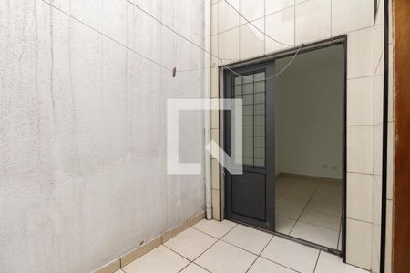 Casa à venda com 180m², 5 quartos e 1 vagaÁrea de serviço