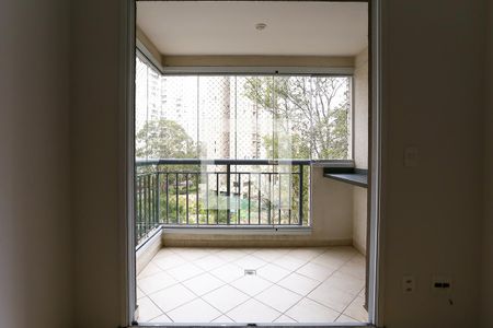 varanda de apartamento para alugar com 2 quartos, 51m² em Parque Reboucas, São Paulo