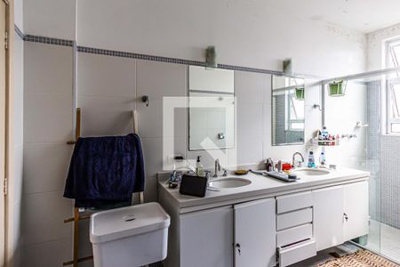 Apartamento para alugar com 200m², 3 quartos e 1 vagaSuíte
