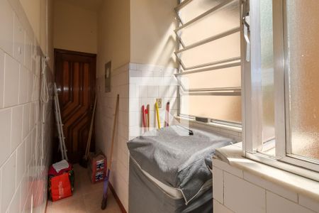 Apartamento à venda com 110m², 3 quartos e 1 vagaÁrea de Serviço