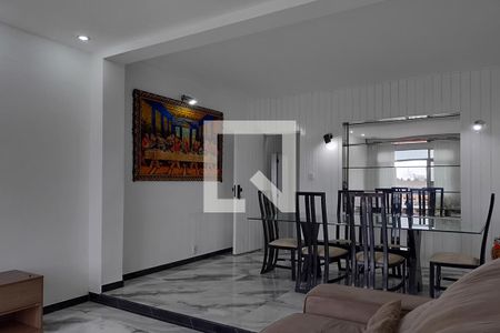 Sala de casa para alugar com 3 quartos, 130m² em Jardim Guanabara, Rio de Janeiro