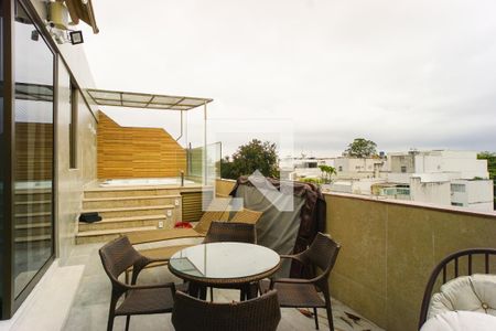 Apartamento à venda com 360m², 5 quartos e 2 vagasVaranda do Espaço Gourmet