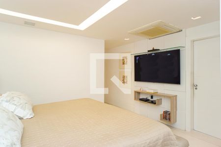 Apartamento à venda com 360m², 5 quartos e 2 vagasSuíte 1