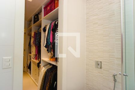 Apartamento à venda com 360m², 5 quartos e 2 vagasBanheiro da Suíte 2