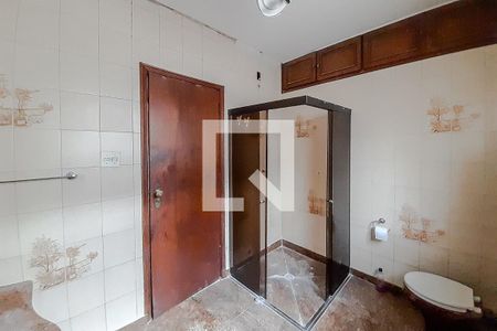 Casa à venda com 420m², 2 quartos e 1 vagaBanheiro 