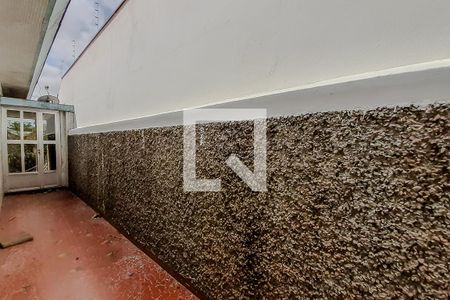 Casa à venda com 420m², 2 quartos e 1 vagaQuintal 