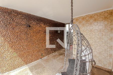 Casa à venda com 420m², 2 quartos e 1 vagaQuintal 