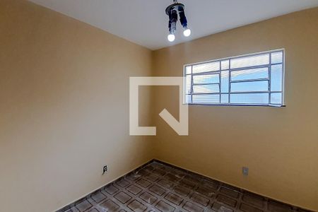 Casa à venda com 420m², 2 quartos e 1 vagaQuarto de Serviço