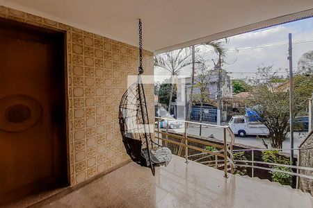 Casa à venda com 420m², 2 quartos e 1 vagaQuintal 