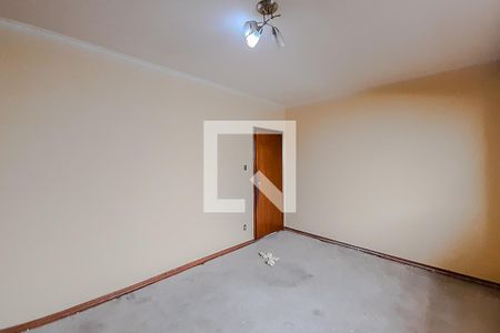 Casa à venda com 420m², 2 quartos e 1 vagaQuarto 