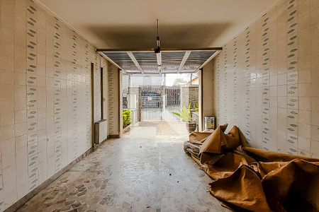 Casa à venda com 420m², 2 quartos e 1 vagaGaragem 