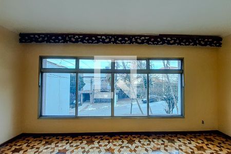 Casa à venda com 420m², 2 quartos e 1 vagaSala 