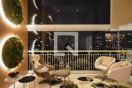 Varanda de apartamento à venda com 4 quartos, 170m² em Vila Suzana, São Paulo