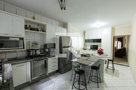 Casa à venda com 129m², 3 quartos e 2 vagas Casa à venda com 129m², 3 quartos e 2 vagasCozinha