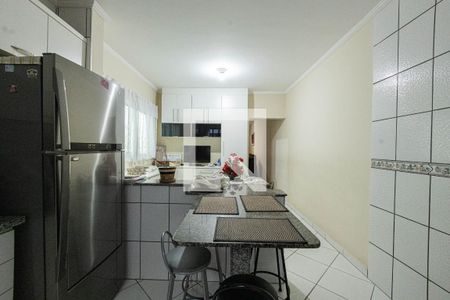 Casa à venda com 129m², 3 quartos e 2 vagas Casa à venda com 129m², 3 quartos e 2 vagasCozinha