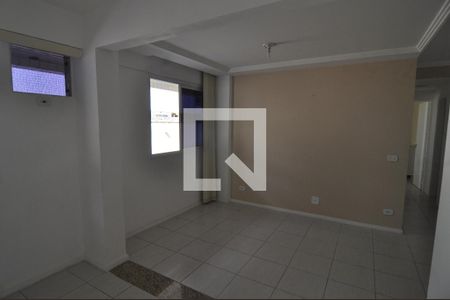 Apartamento à venda com 78m², 2 quartos e 1 vagaSala
