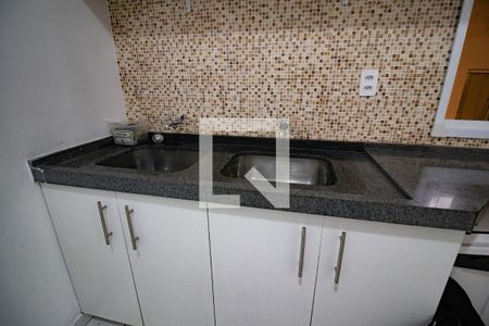 Apartamento para alugar com 27m², 1 quarto e sem vagaÁrea comum