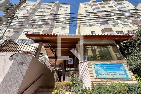 Apartamento para alugar com 64m², 2 quartos e 1 vagaFachada + plaquinha