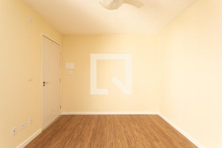 Sala de apartamento para alugar com 2 quartos, 42m² em Vila Alzira, Guarulhos