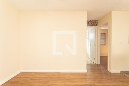 Sala de apartamento para alugar com 2 quartos, 42m² em Vila Alzira, Guarulhos