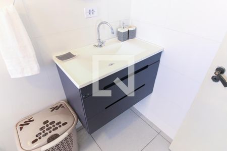 Apartamento para alugar com 60m², 1 quarto e sem vagaBanheiro da Suíte
