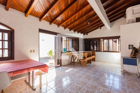 Casa à venda com 280m², 3 quartos e 6 vagas Casa à venda com 280m², 3 quartos e 6 vagasSalão de festas