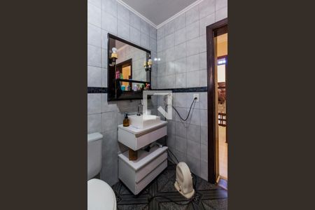 Casa à venda com 280m², 3 quartos e 6 vagas Casa à venda com 280m², 3 quartos e 6 vagasBanheiro 2