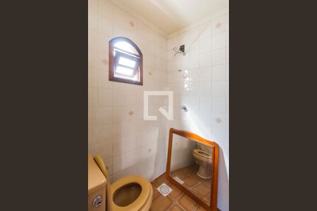 Casa à venda com 280m², 3 quartos e 6 vagas Casa à venda com 280m², 3 quartos e 6 vagasBanheiro 3