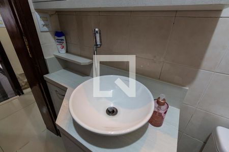 Casa à venda com 280m², 3 quartos e 6 vagas Casa à venda com 280m², 3 quartos e 6 vagasBanheiro 1