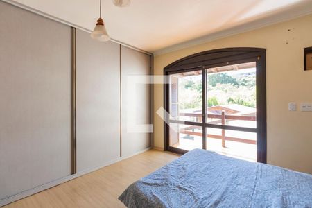 Casa à venda com 280m², 3 quartos e 6 vagas Casa à venda com 280m², 3 quartos e 6 vagasQuarto 1