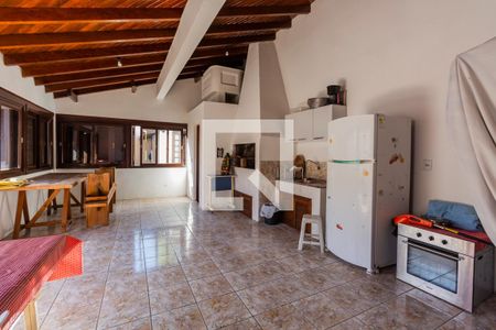 Casa à venda com 280m², 3 quartos e 6 vagas Casa à venda com 280m², 3 quartos e 6 vagasSalão de festas