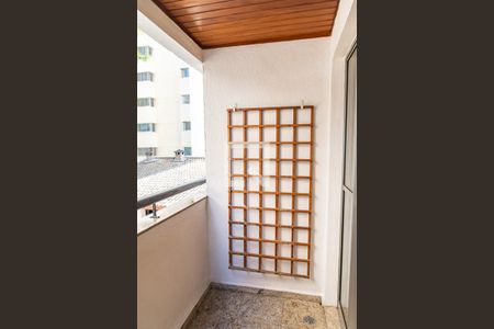 Varanda de apartamento para alugar com 3 quartos, 68m² em Jardim Vila Mariana, São Paulo