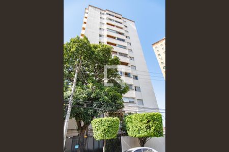 Apartamento para alugar com 68m², 3 quartos e 1 vaga Apartamento para alugar com 68m², 3 quartos e 1 vagaFachada