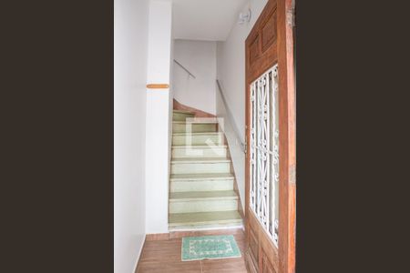 Escada para 2º Andar de casa à venda com 2 quartos, 100m² em Vila Romana, São Paulo