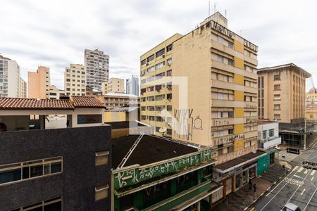 Vista da sala de apartamento para alugar com 2 quartos, 89m² em Centro, Campinas