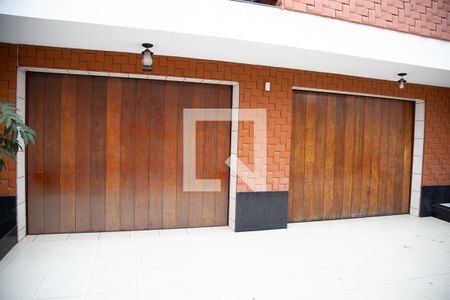 Casa à venda com 150m², 4 quartos e 4 vagasGaragem