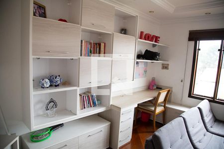 Sala 1 de casa à venda com 4 quartos, 150m² em Cidade Maia, Guarulhos