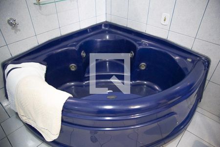 Casa à venda com 150m², 4 quartos e 4 vagasBanheiro da Suíte 1