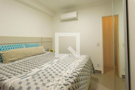 Apartamento à venda com 66m², 2 quartos e 1 vaga Apartamento à venda com 66m², 2 quartos e 1 vagaSuíte