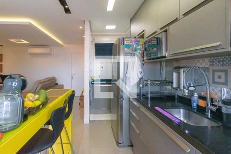 Apartamento à venda com 66m², 2 quartos e 1 vaga Apartamento à venda com 66m², 2 quartos e 1 vagaCozinha