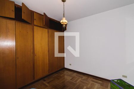 Casa à venda com 438m², 4 quartos e 4 vagasEdícula Quarto 1